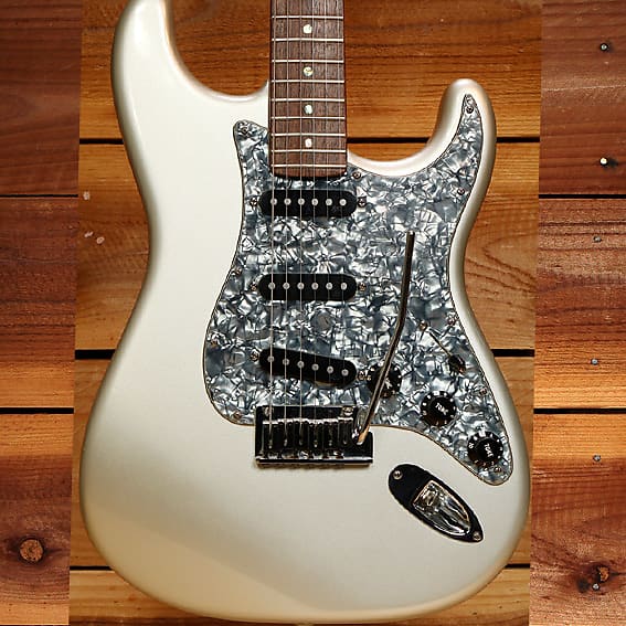 Fender American Deluxe Stratocaster SCN - エレキギター