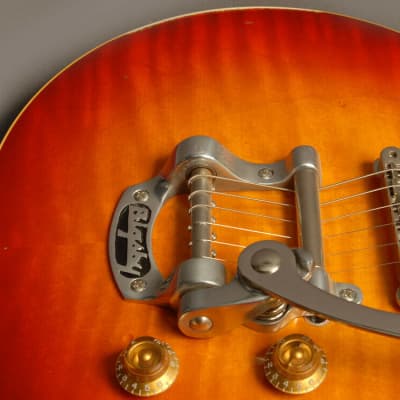 Gibson Les Paul 1959 Reissue w/Bigsby Lightly Aged Vintage Cherry Sunburst image 7