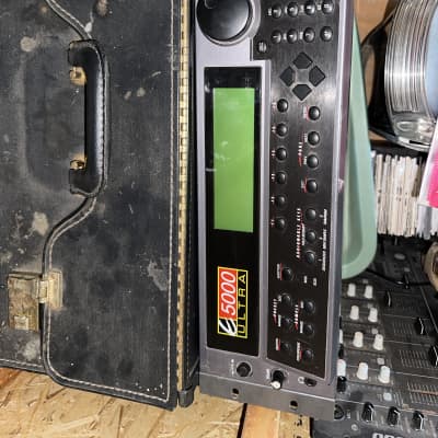 E-MU Systems E5000 Ultra Rackmount 64-Voice Sampler Workstation 1999 - Black