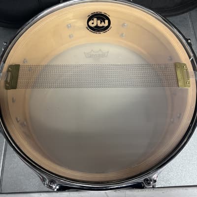 DW  Collectors Series LACQUER SPECIALTY maple snare drum  2003 WHITE WASH SEE THROUGH LACQUER image 6