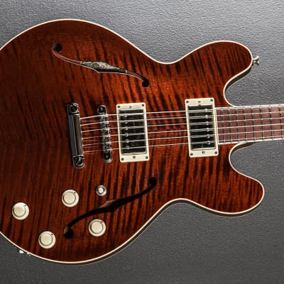 Collings I-35 Deluxe image 1