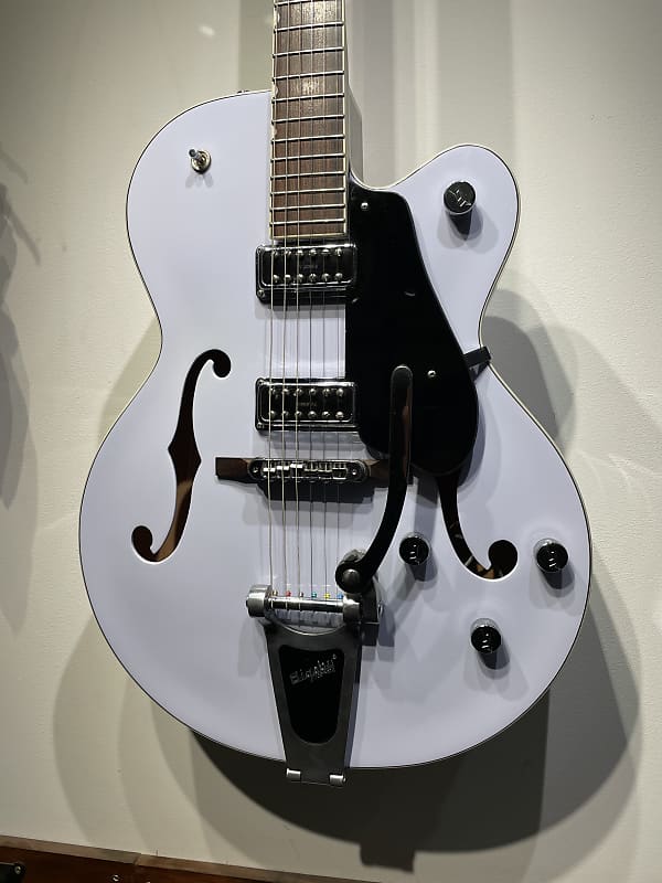 Guitarra Gretsch G5120 Electromatic purchase C