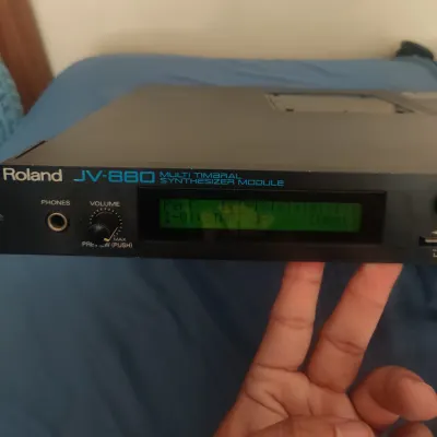 Roland JV-880 Multi Timbral Synthesizer Module image 1