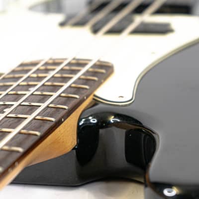 Squier Standard Series Precision PJ P-Bass Black Sparkle w/ Rosewood Fretboard image 7