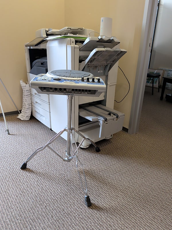 Roland HANDSONIC ハンドソニックHPD-15 Roland HandSonic HPD-15 Digital Hand Percussion Controller