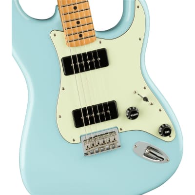 Fender Noventa Stratocaster Electric Guitar, Maple Fingerboard, Daphne Blue image 4