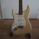 Fender USA Highway One Stratocaster 2003 Honey Blonde left-handed