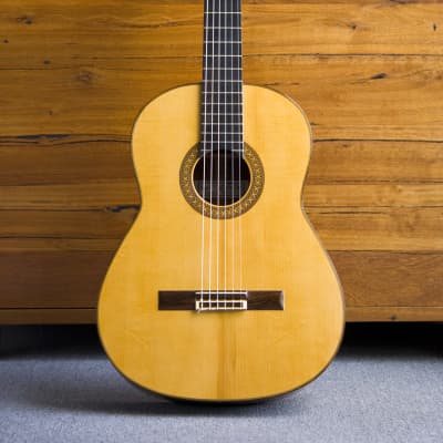 Yukinobu Chai No.6 1975 – Japanese Handmade Classical Guitar in Excellent Condition (Spruce / Rosewood) for sale