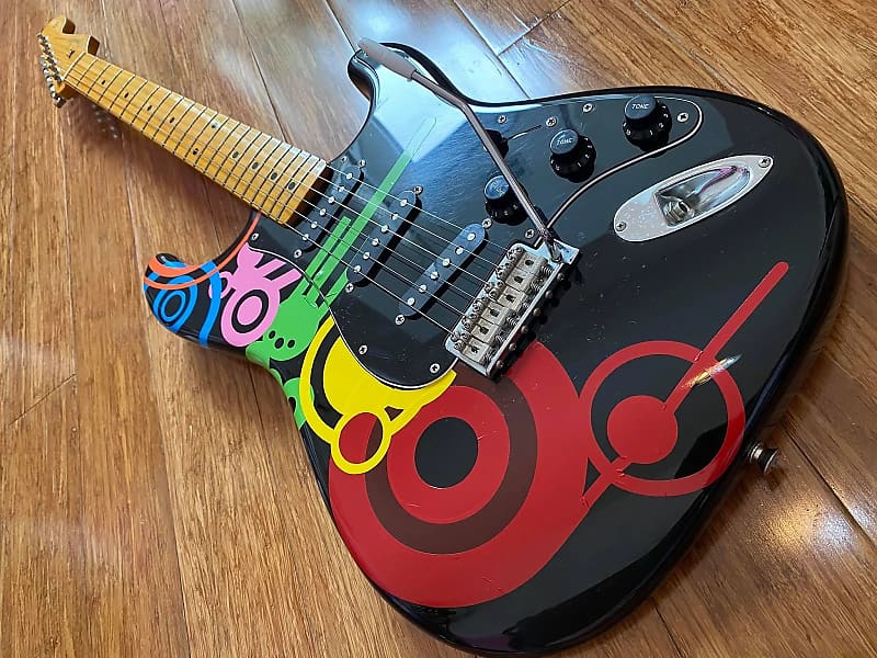 ギター fender MIJ MAMI STRATOCASTER MOD Fender Japan Modded Mami Sasazake Scandal Stratocaster MIJ