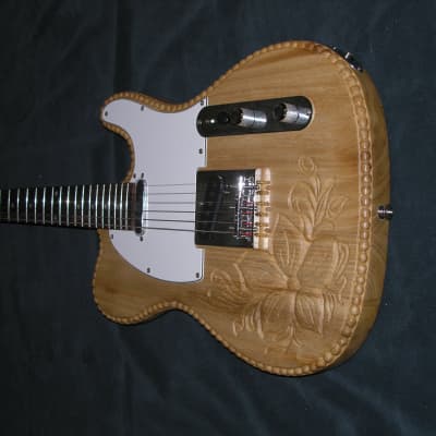 Wildwood Guitars E-Guitar Tele Custom (carved top with flower-motive) Natur image 5