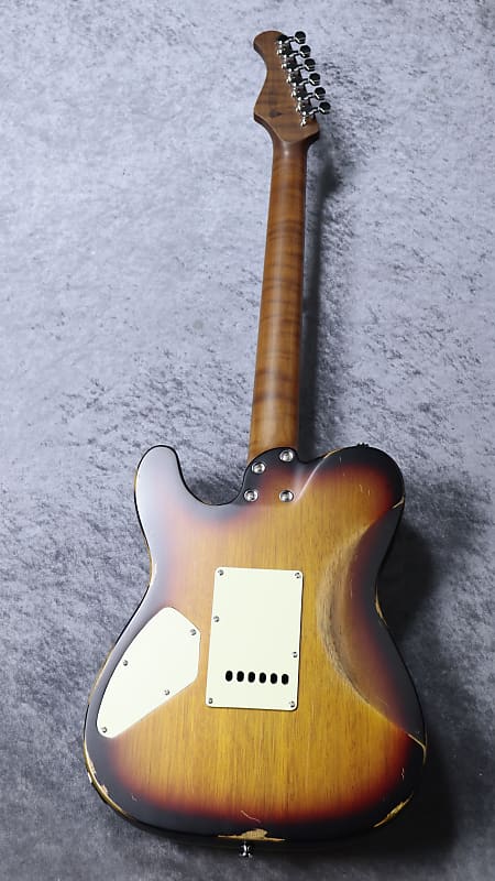 【とし】TACTICS24-AGED BACCHUS TACTICS24-AGED/RSM – Fouche Guitars