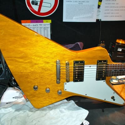 Hamer Tom Dumont Inspired Explorer style (Standard STD) signed by All four members of NO DOUBT! image 10