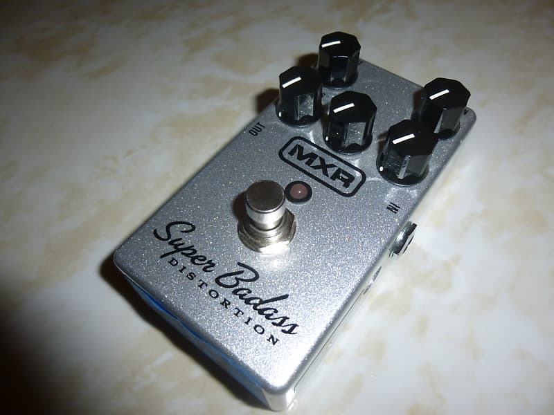 MXR M75 Super Badass Distortion