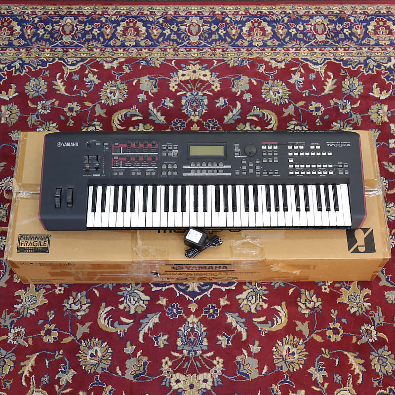 Yamaha MOXF6 Keyboard - Box & PSU - 2nd Hand | Reverb