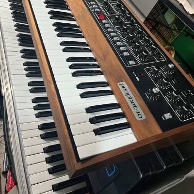 Sequential Prophet-10 Voice Polyphonic Synthesizer Rev4 image 2