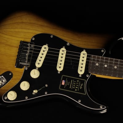 Fender American Ultra Luxe Stratocaster - RW 2CS (#997) image 6