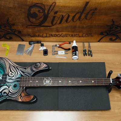 Lindo Sahara Electric Bass Guitar (30" Short Scale) | Nautical Star 12th Fret Inlay - Graphic Art Finish | 20th Anniversary Special Edition image 9