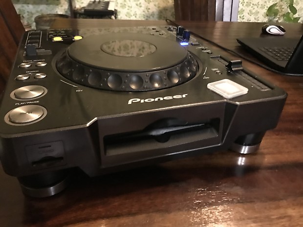 Pioneer CDJ1000MK1 ケース付