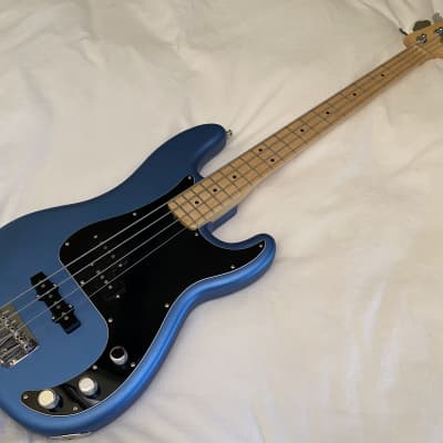 2023 Fender American Performer Precision Bass Maple Fretboard | Reverb