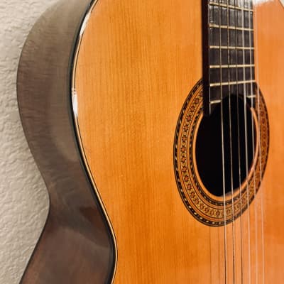 Suzuki Model 700 Classical Acoustic Guitar MIJ Japan With Case 1970’s - Natural image 6