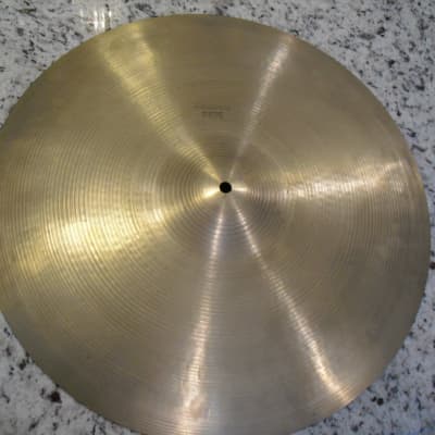 Zildjian Avedis 22 inch medium heavy ride, vintage 70s A cymbal