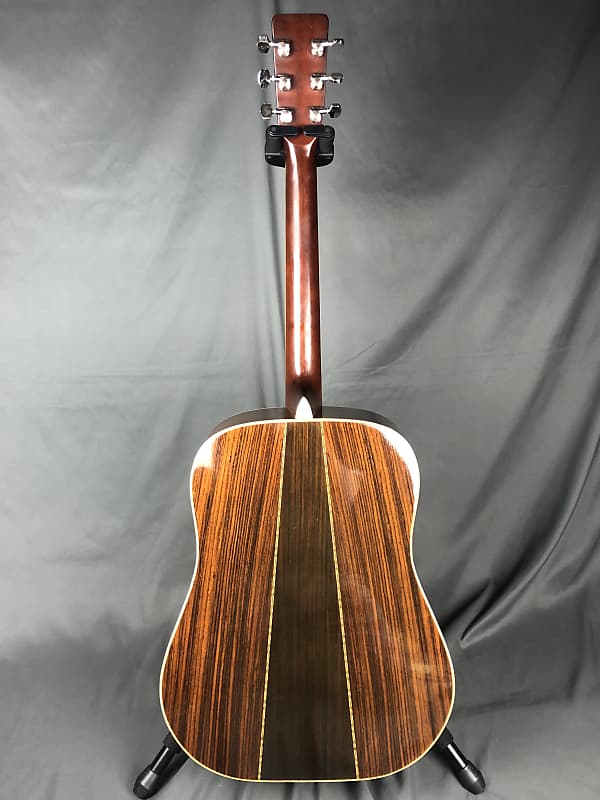 ギター YAMAKI custom TYPE The Smashing Pumpkins designed some wild Yamaha guitars to