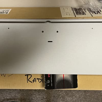 Korg Radias Mounting Rack - Silver