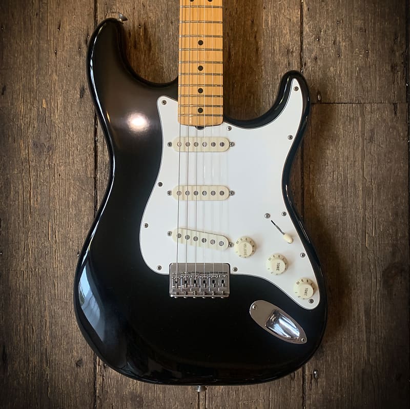 1982 Fender Stratocaster Hardtail in Black finish