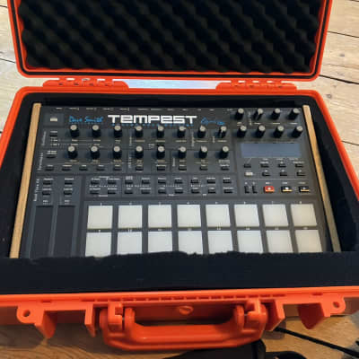 Dave Smith Instruments Tempest Drum Machine w/case & custom panels