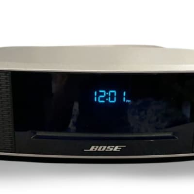 Bose Wave Music System IV with CD Player and Radio 