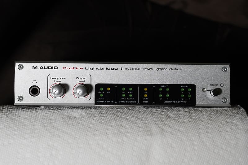 MAUDIO ProFire LightBridge ADAT Optical Multitrack Reverb