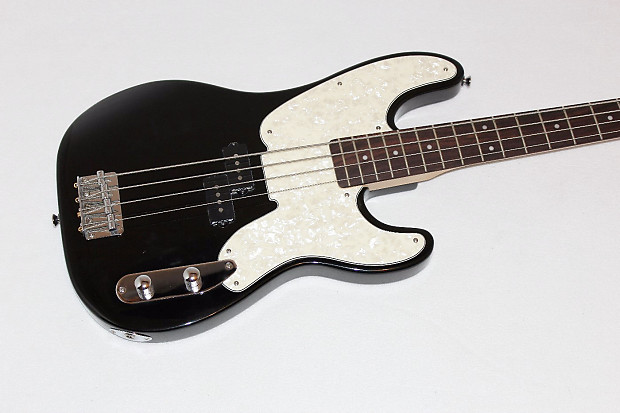 Squier Mike Dirnt Precision Bass グリーンデイ squire opb greenday mike dirnt エレキベース（Fender Squier