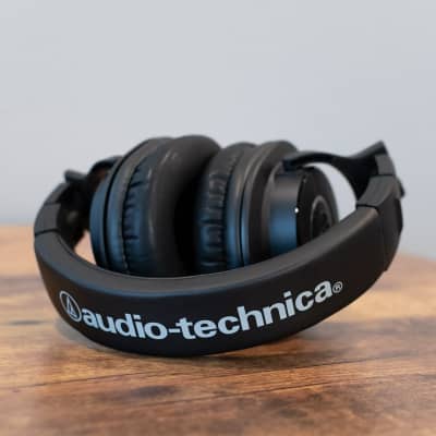 Audio Technica ATH-M40X Headphones image 3