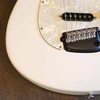 Clean! Parker Guitars USA NiteFly Offset Electric Guitar White + Hard Case Bild 9