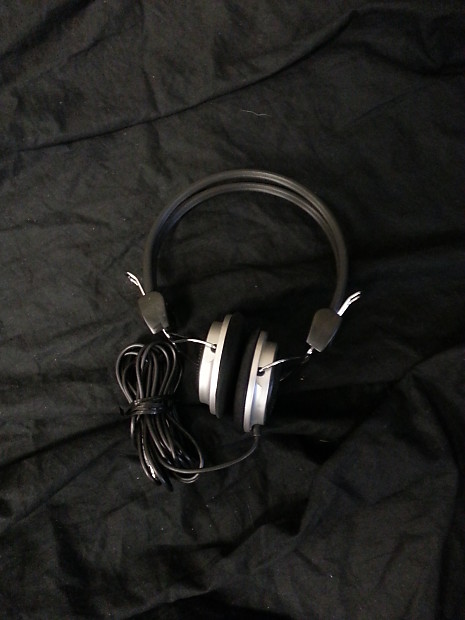 Fender stereo headphones on sale