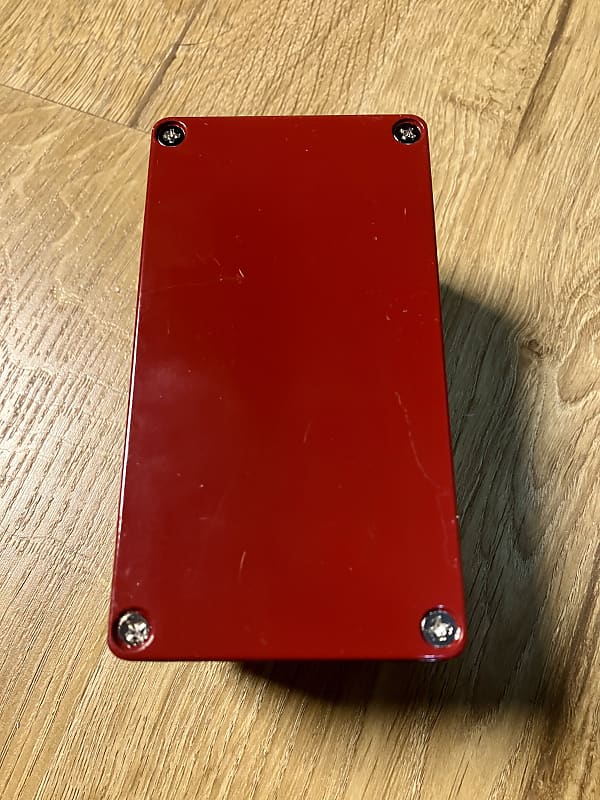 Broughton Resonant Filter Equalizer | TalkBass.com