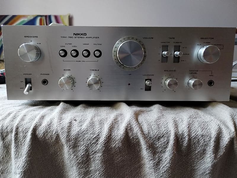 Nikko TRM750 integrated amplifier in very good condition - 1970&#039;S  			