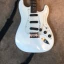 Fender Squier Deluxe Hotrail Stratocaster  2016 White