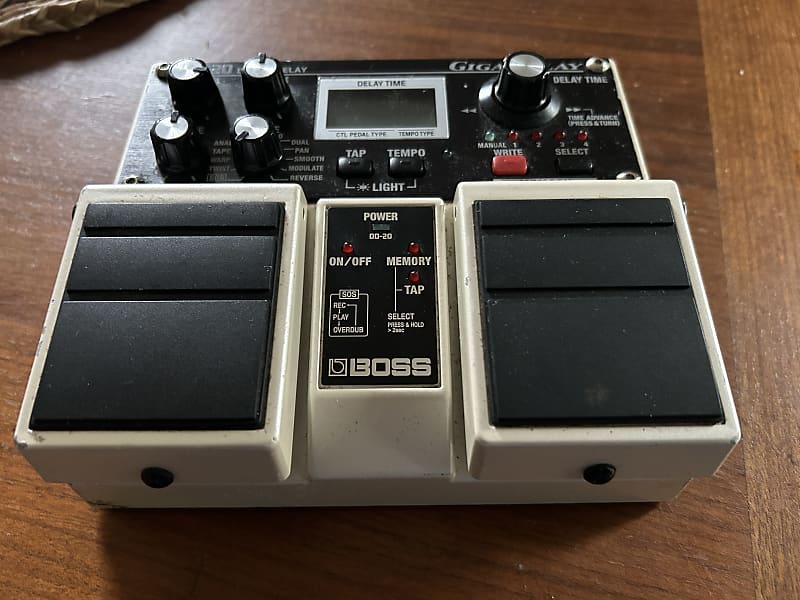 Boss DD-20 Giga Delay