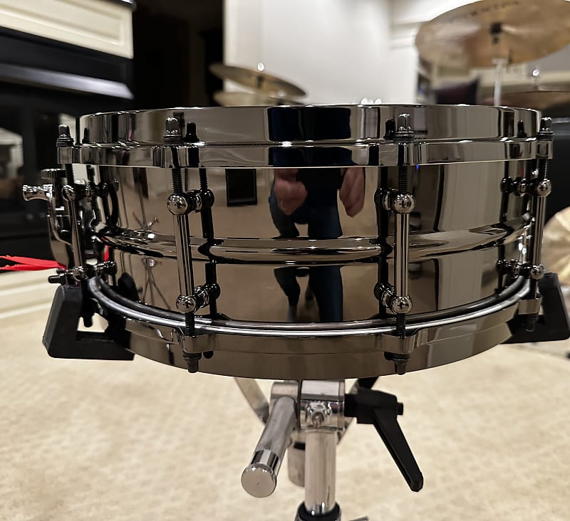 Worldmax 14 x 5 Black Brass Snare Drum WMS BK-5014DHBX