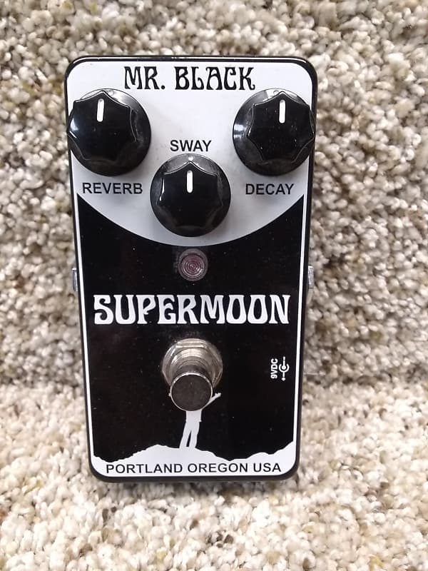 Mr. Black SuperMoon