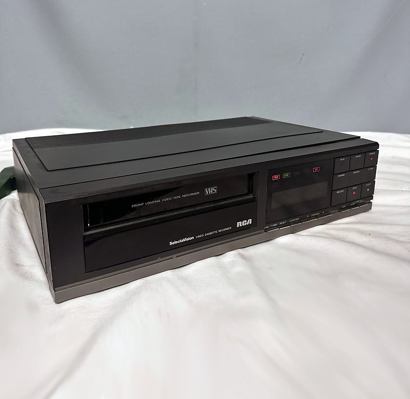 RCA SelectaVision VKT300 Video Cassette Recorder on sale VCR Parts Only or Repair (VHS)