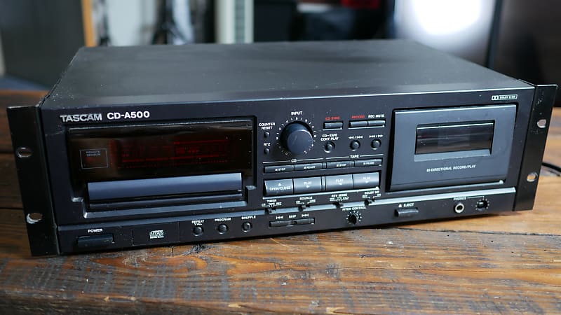 TASCAM CD-A500 オーディオデッキ CD-A500 | 業務用CDプレーヤー/カセットデッキ | TASCAM (日本)