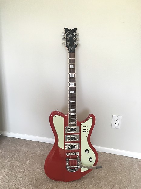 Schecter Ultra III Airline Red image 1