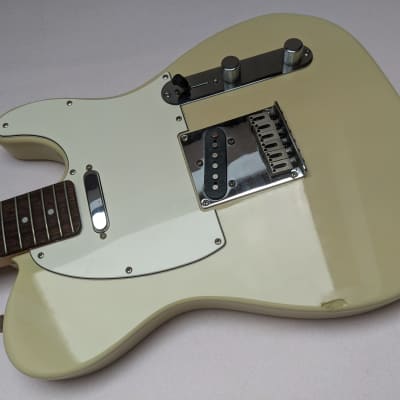 ✨美品✨Squier Standard Series TELECASTER Fender Squier Debut Series Telecaster® Electric Guitar