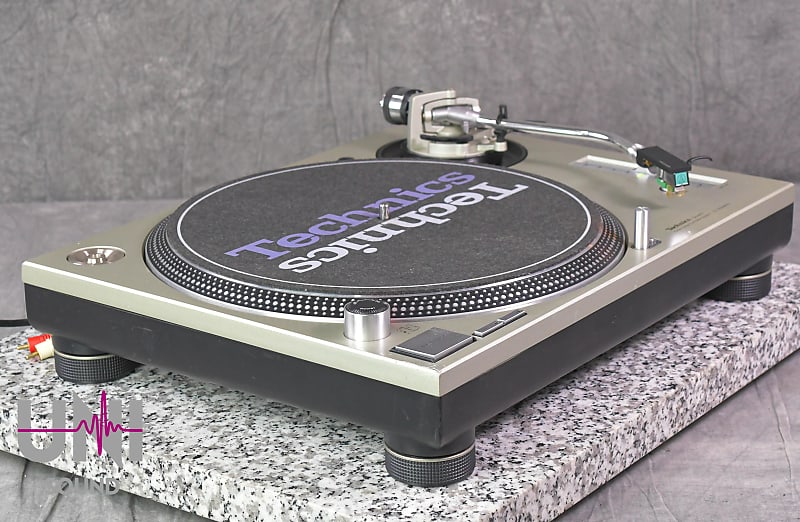 Technics SL-1200MK3D Silver Direct Drive DJ Turntable in Very Good Condition  			