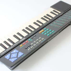 Vintage Yamaha PSS 140 Portasound Keyboard FM Digital Vintage Yamaha PSS 140 Portasound Keyboard FM Digital