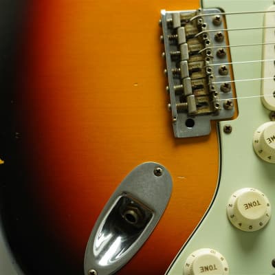 Fender Custom Shop Masterbuilt Dennis Galuszka 1961 Stratocaster Journeyman Relic  2016 - Sunburst [BG] image 6