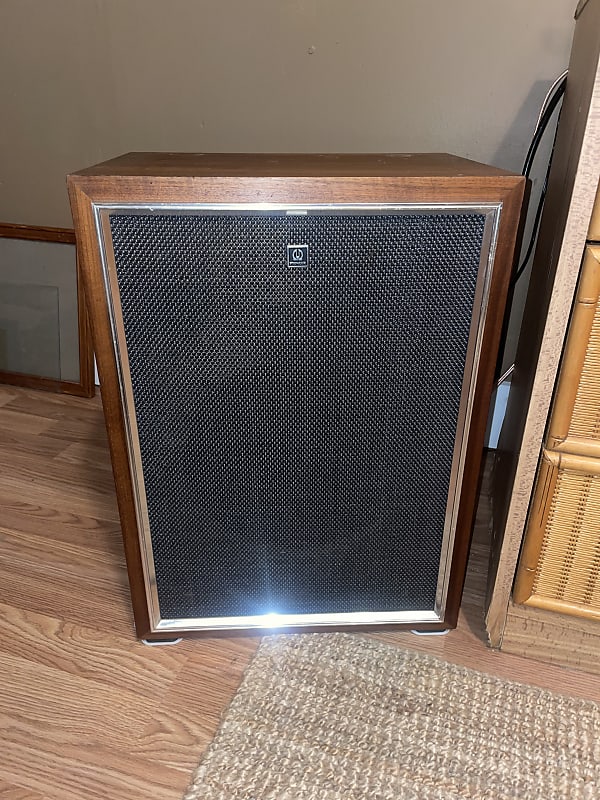 Pioneer Cs-53 1967-1977 - Wood  			