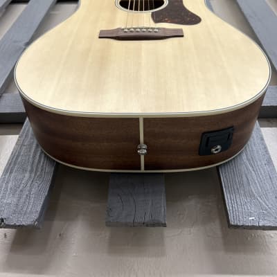 Art & Lutherie Americana Natural EQ Dreadnaught image 7